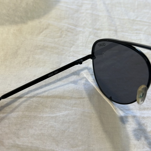 Quay x Desi High Key Aviator Sunglasses Black Metal Frame Mirror Smoke Lens - Picture 13 of 16